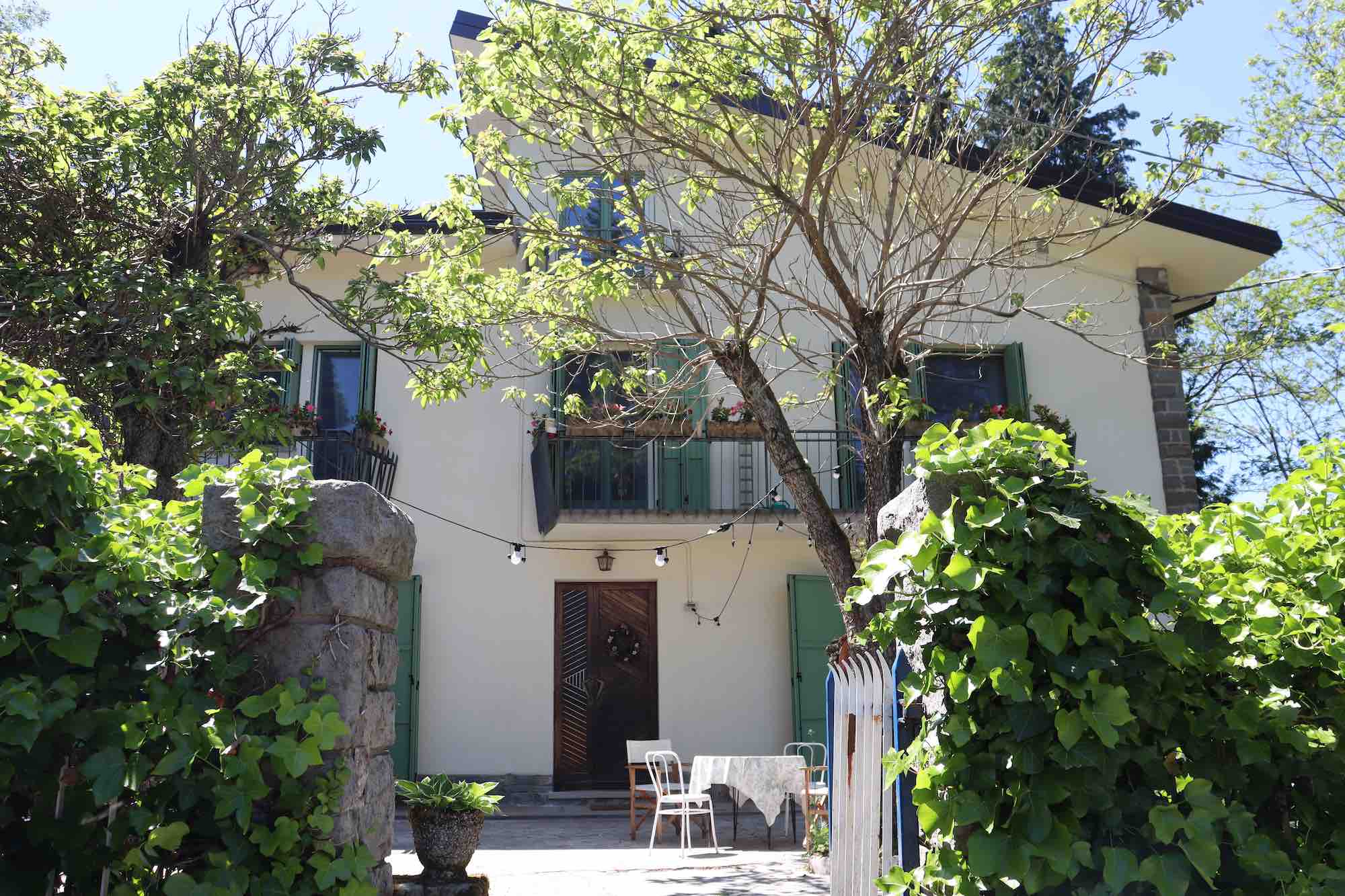 SALVATICO_Home_Away_in_Vidiciatico