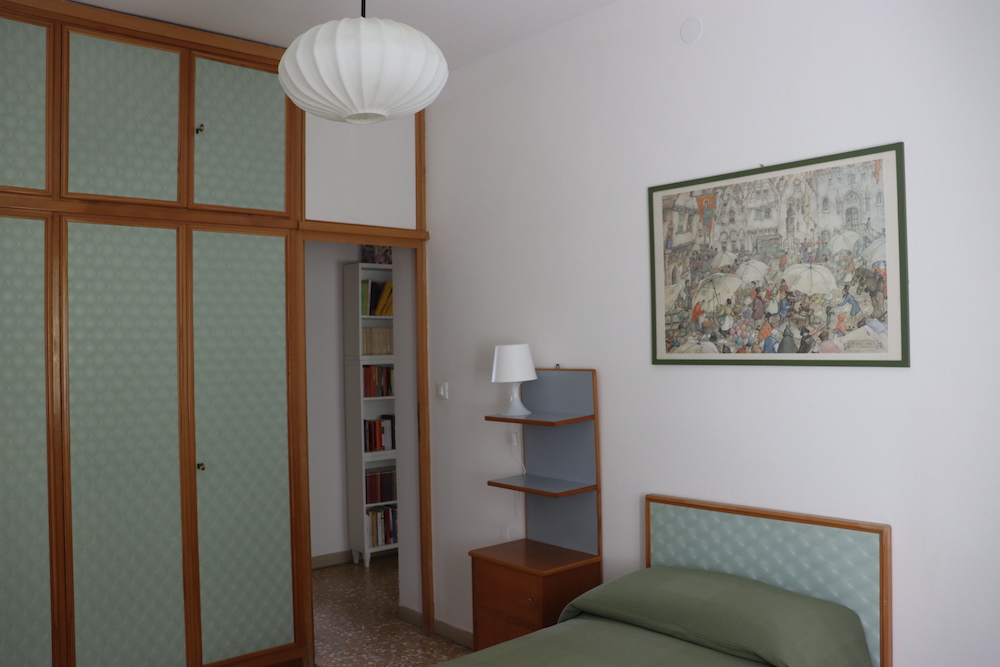 Single Bedroom Green&Pink